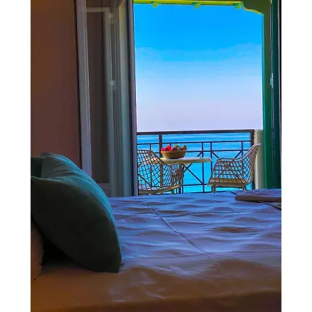 Sunset Triple 2 Apartment Agios Nikitas Exterior photo